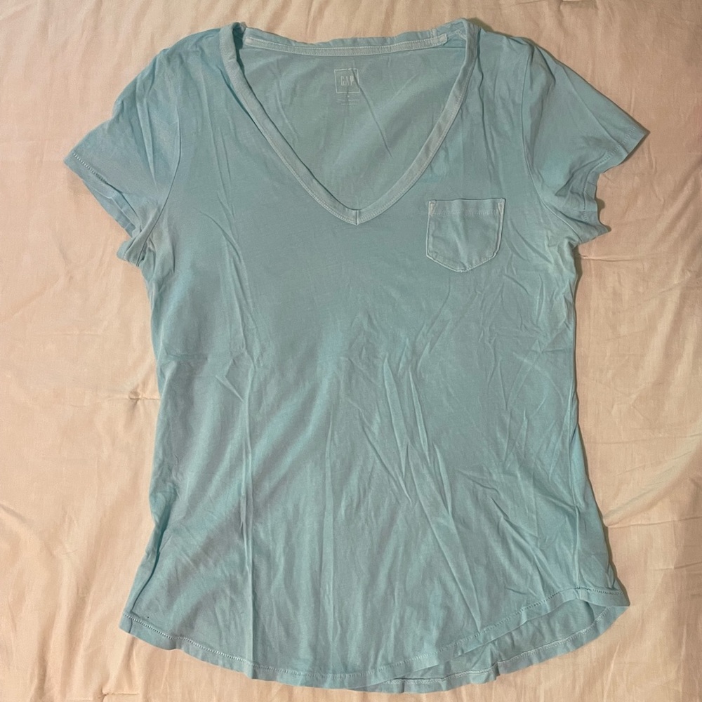 GAP vintage wash tee